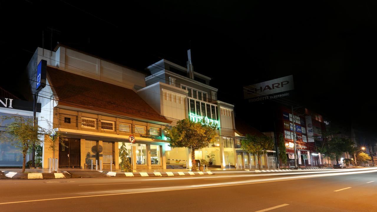 Hotel Quirin เซอมารัง ภายนอก รูปภาพ