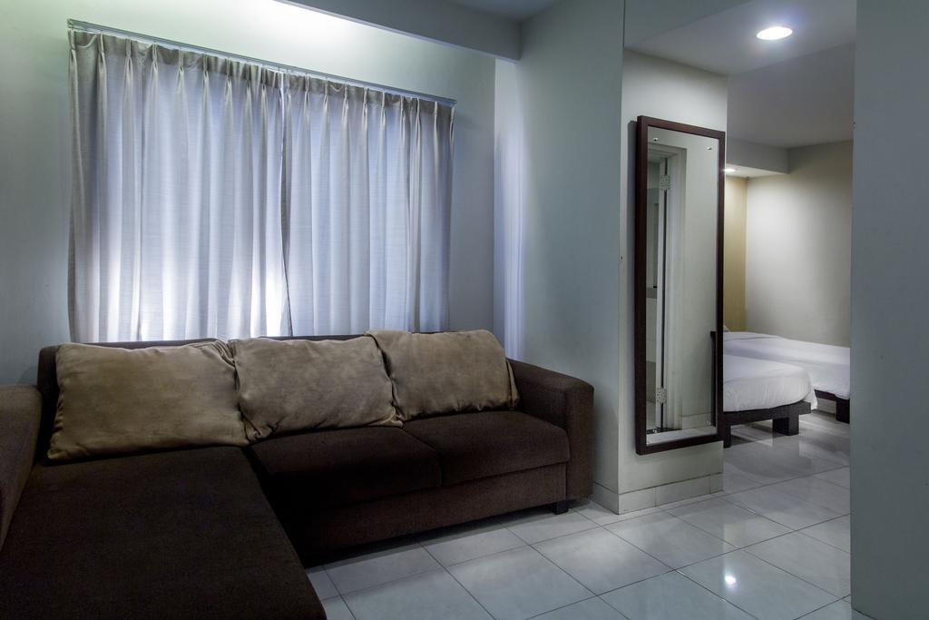 Hotel Quirin เซอมารัง ห้อง รูปภาพ